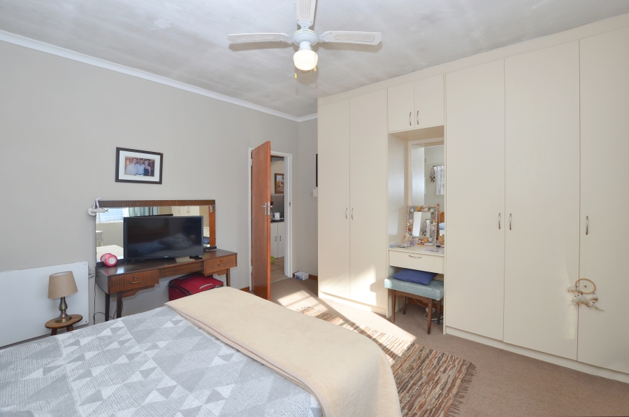 3 Bedroom Property for Sale in Yzerfontein Western Cape